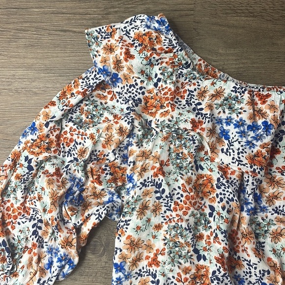 Adrienne Vitadinni Women’s Off the Shoulder White Orange Blue Floral Blouse sz L - Picture 3 of 9